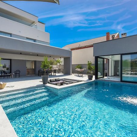 Villa Omnia Zadar Exterior photo