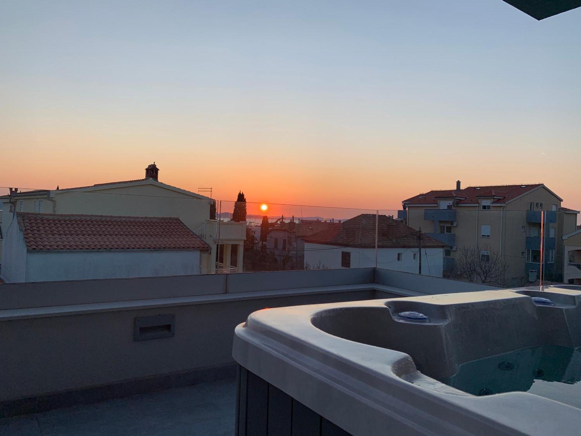 Villa Omnia Zadar Exterior photo