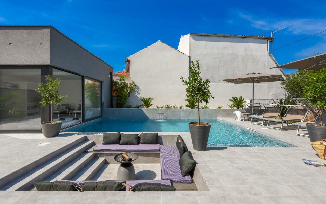 Villa Omnia Zadar Exterior photo