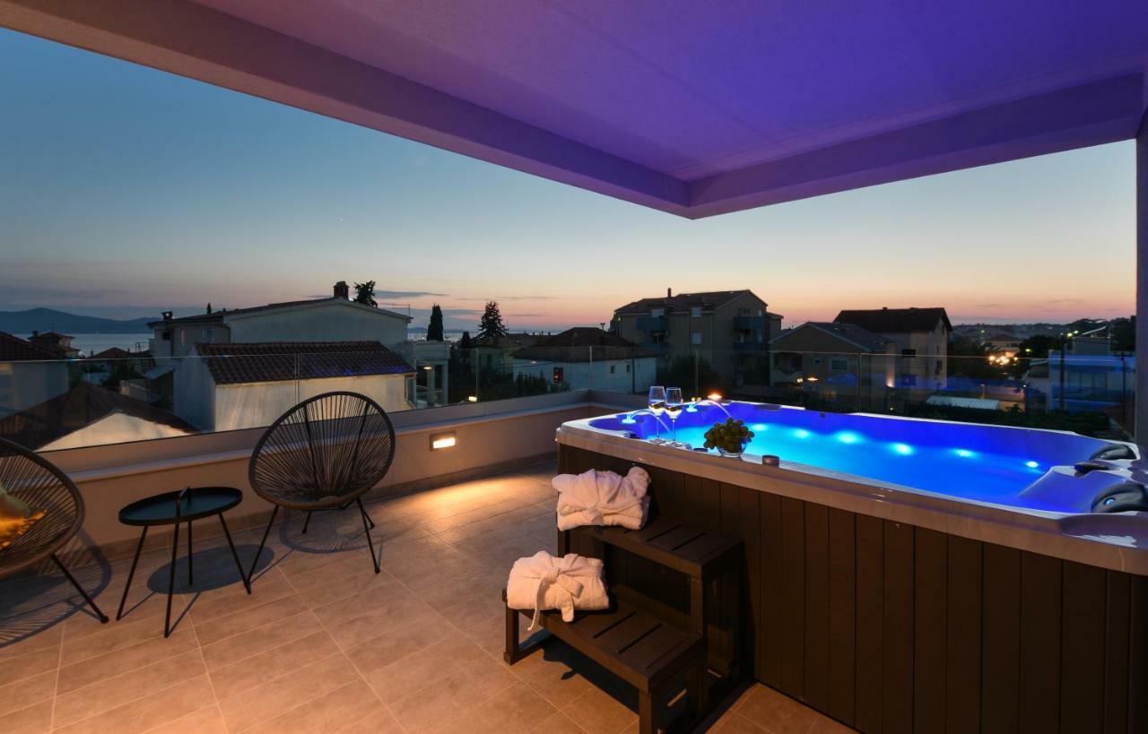 Villa Omnia Zadar Exterior photo